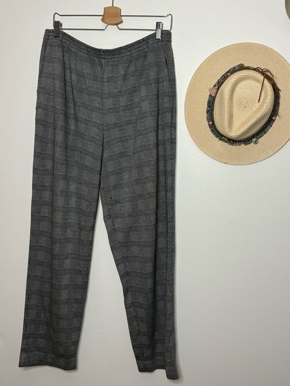 Alfred Dunner Gray Glen Plaid Classic Fit Trousers